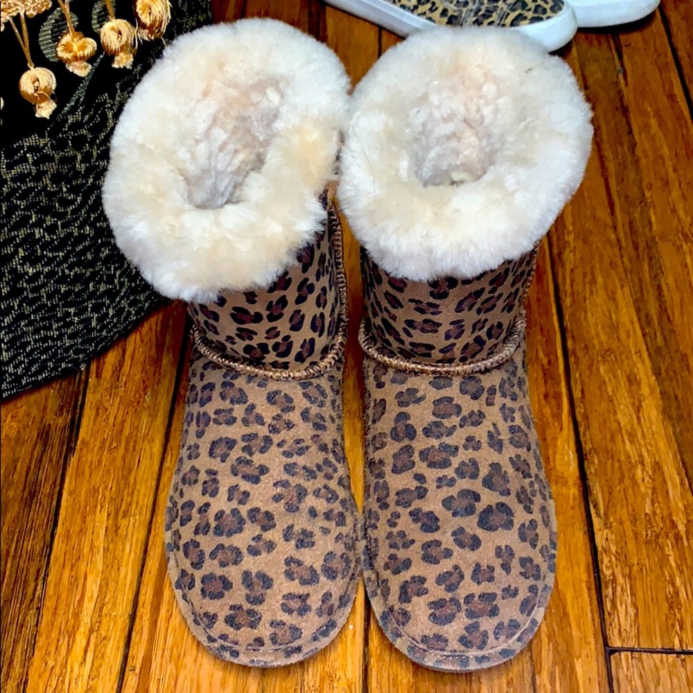 Bear Paw leopard print winter boots size 7